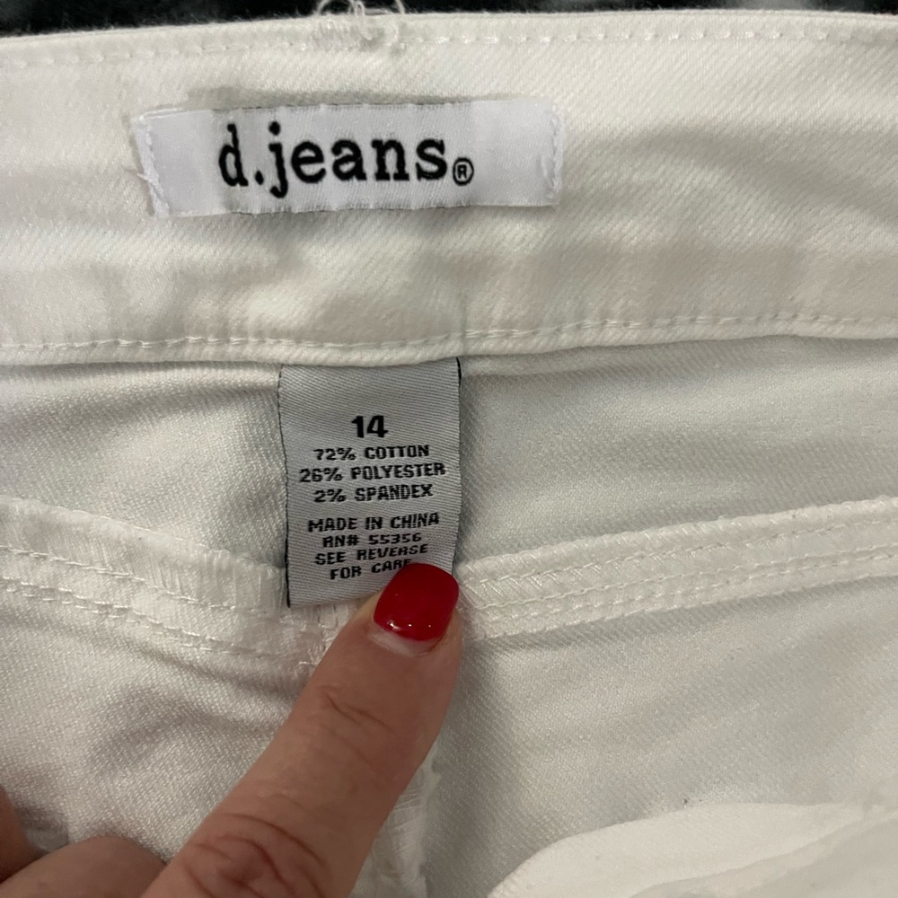 Women’s white pants size 14 cotton polyester and 2% spandex